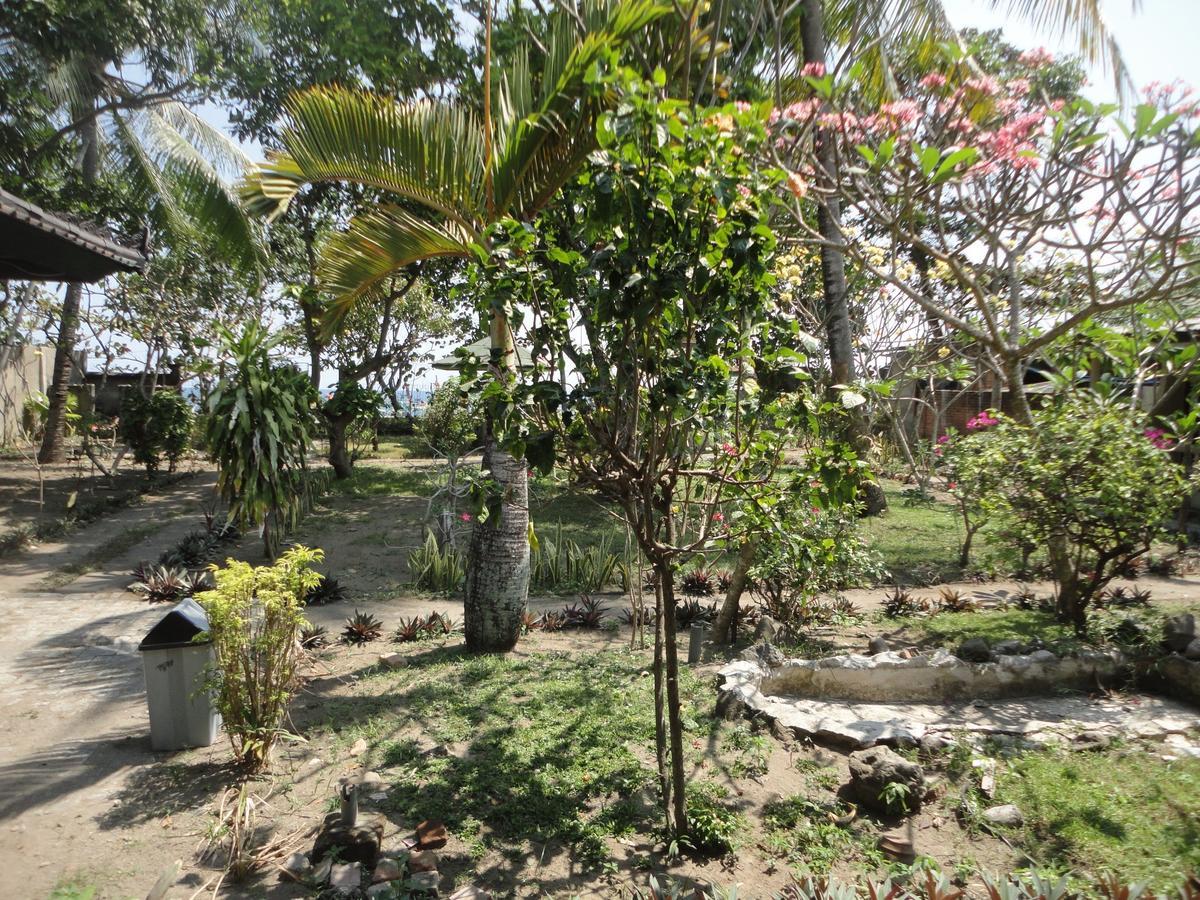 Pakuna Beach Senggigi Exterior photo